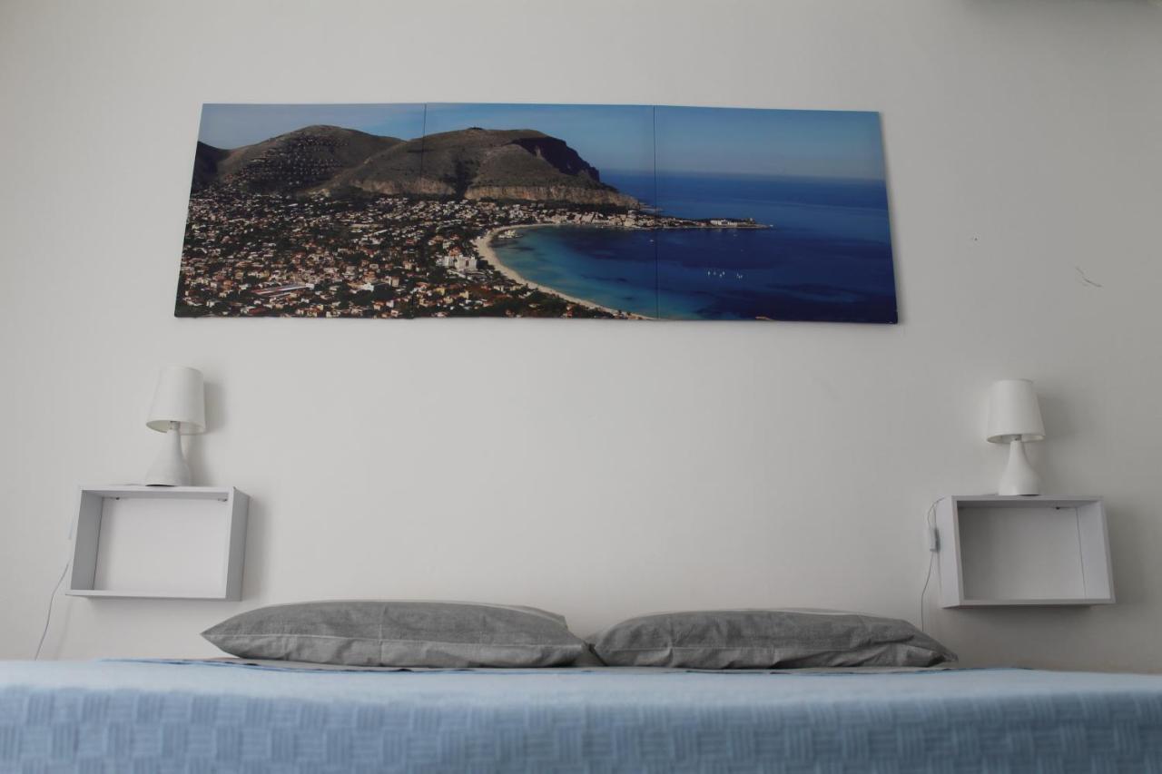 Casa Vacanza Peppino! Palermo Eksteriør billede