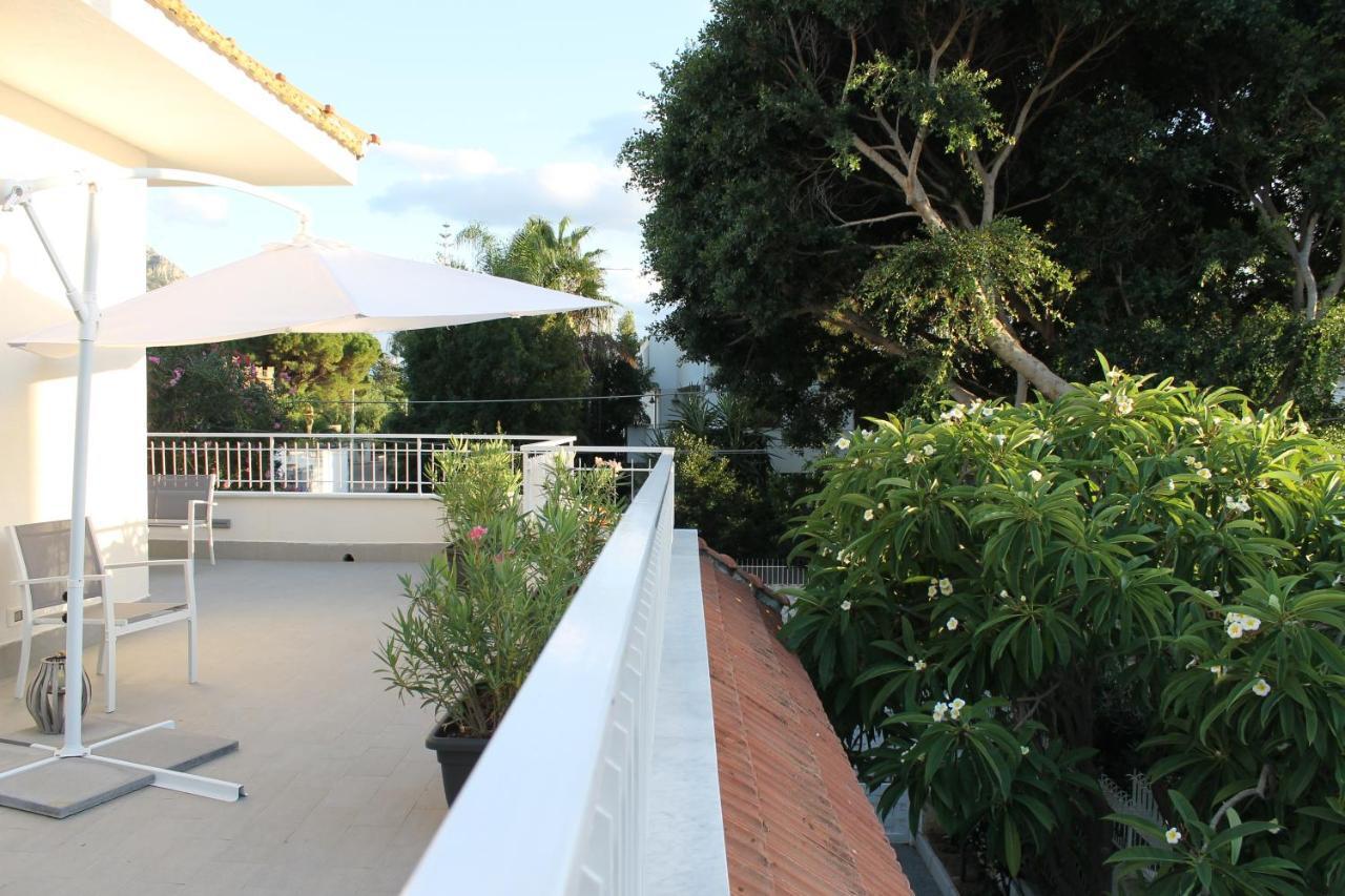 Casa Vacanza Peppino! Palermo Eksteriør billede